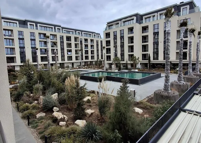 Апартамент Azur Oasis