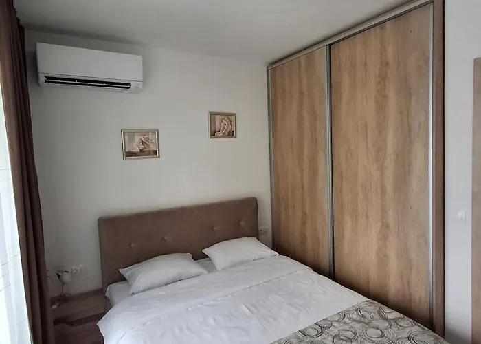 Апартамент Azur Oasis *